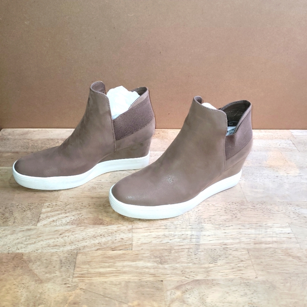 Maurice's Tia Sneaker Wedge Booties